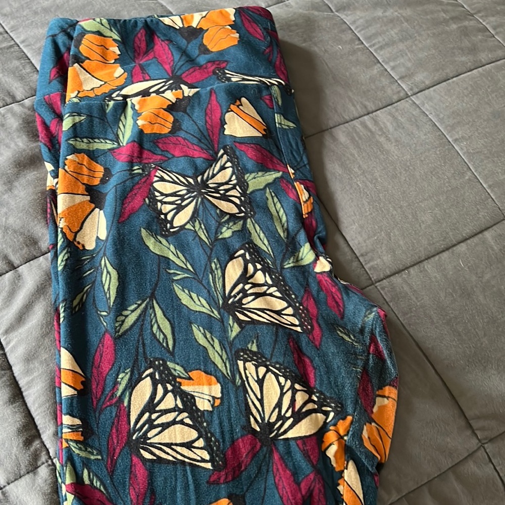 LulaRoe TC leggings